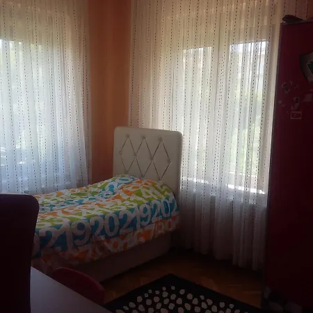 Koza Apart